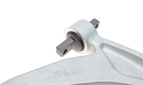 Фото 3 - Ричаг MEYLE 15-16 050 0011 (15160500011)