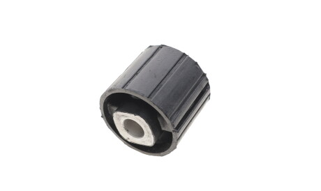 Фото 3 - Сайлентблок подрамника MEYLE 300 331 7101 (3003317101)