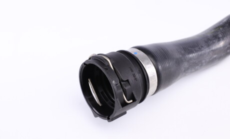 Фото 4 - Патрубок системы охлаждения MEYLE 319 222 0024 (3192220024)