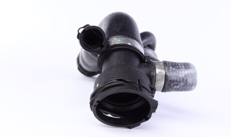 Фото 2 - Патрубок системи охолодження MEYLE 319 222 0034 (3192220034)