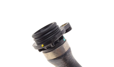 Фото 3 - Патрубок системи охолодження MEYLE 319 222 0046 (3192220046)