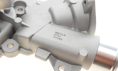 Фото 5 - Водяной насос MEYLE 613 220 0003 (6132200003)