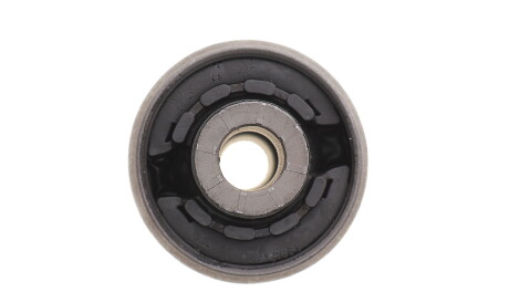 Фото 3 - Сайлентблок рычага MEYLE 714 610 0026 (7146100026)