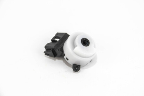 Замок запалення Pajero Wagon 3 99-06 - MITSUBISHI MB903639