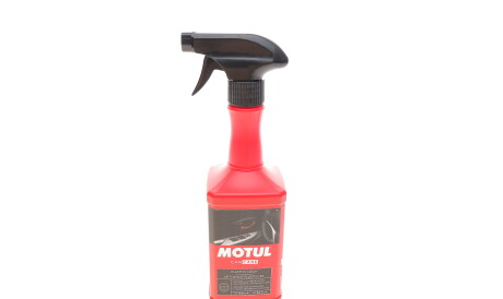 Очиститель пластиковых поверхностей Car Care Plastics Clean (/110156) 500мл - MOTUL 850156