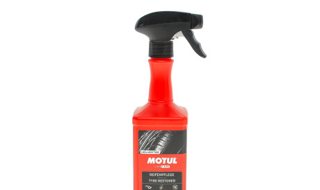 Засіб для консервації та блиску гуми Tyre Restorer (500ml) 111728 - MOTUL 850194