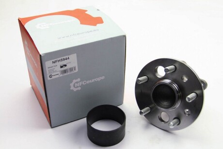 Подшипник ступицы зад. Toyota Camry 01-11 (левый) - NFC EUROPE NFH5944