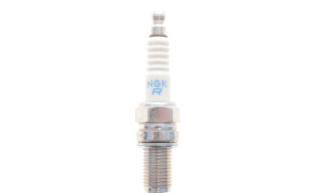 Фото 2 - Свічка запалювання NGK 3932