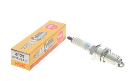 Фото 3 - Свеча зажигания NGK 4929
