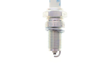 Фото 5 - Свеча зажигания NGK 5329