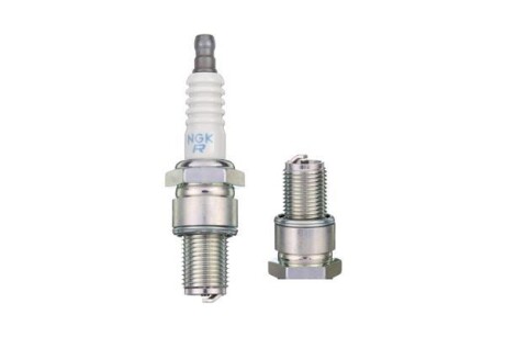 Свічка запалювання BR9ECS-5 розмір вкручування: 20,8 довжина різьби 19мм - NGK 6669