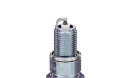 Фото 3 - Свічка запалювання NGK 7075