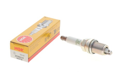 Фото 3 - Свічка запалювання NGK 90318