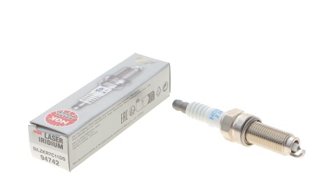 Фото 3 - Свічка запалювання NGK 94742