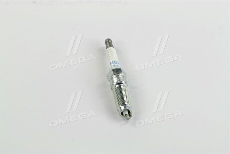 Фото 4 - Свеча зажигания NGK SILZNAR8C7H
