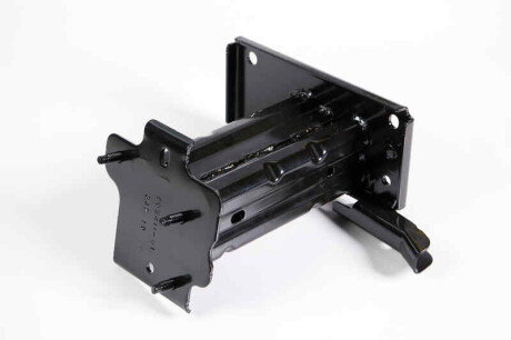 Кронштейн переднього бампера (62210-4CL1A) - NISSAN 622104CL1A