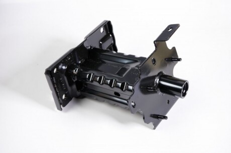 Кронштейн бампера - NISSAN 622114CL0A