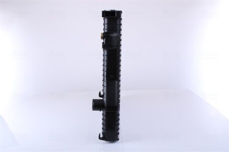 Фото 4 - Радиатор охлаждения двигателя NISSENS 60603A