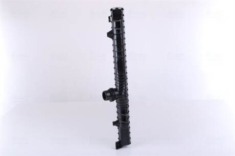 Фото 4 - Радиатор охлаждения двигателя NISSENS 606084