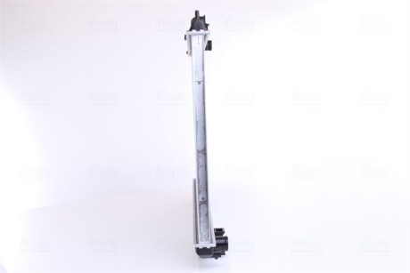 Фото 5 - Радиатор охлаждения двигателя NISSENS 606160