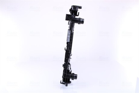 Фото 5 - Радіатор охолодження NISSENS 606463