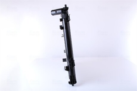 Фото 5 - Радіатор охолодження NISSENS 606605