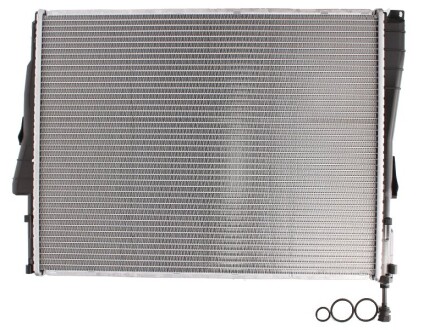 Фото 2 - Радиатор охлаждения двигателя NISSENS 60782A