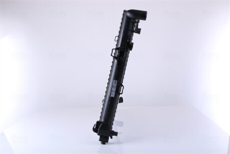 Фото 6 - Радиатор охлаждения двигателя NISSENS 61023