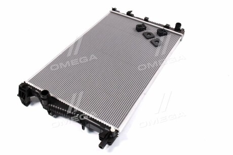 Фото 4 - Радиатор охлаждения двигателя NISSENS 61040