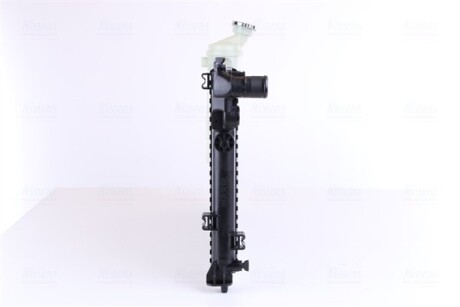 Фото 5 - Радіатор охолодження NISSENS 61276