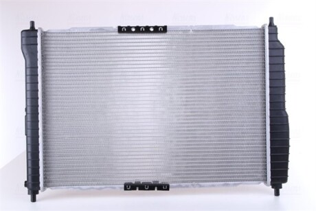 Фото 3 - Радиатор охлаждения двигателя NISSENS 61645