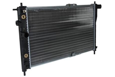 Фото 2 - Радиатор охлаждения двигателя NISSENS 616521