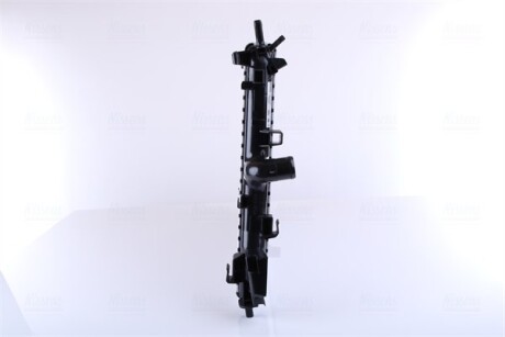 Фото 7 - Радиатор охлаждения двигателя NISSENS 61914A