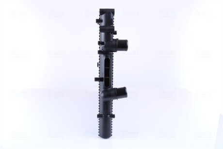 Фото 5 - Радиатор охлаждения двигателя NISSENS 61987