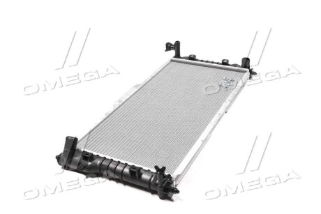 Фото 4 - Радиатор охлаждения двигателя NISSENS 62392A