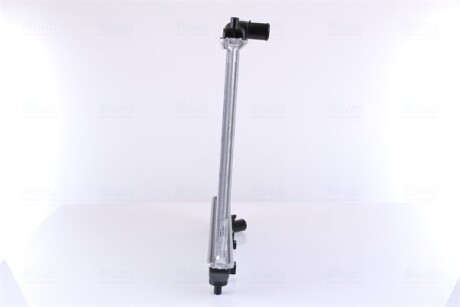 Фото 5 - Радіатор охолодження NISSENS 62409A