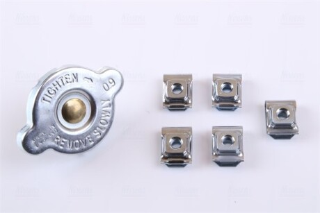 Фото 6 - Радіатор охолодження NISSENS 62409A