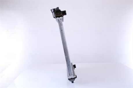 Фото 5 - Радиатор охлаждения двигателя NISSENS 62516