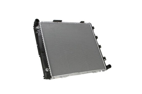 Фото 2 - Радиатор охлаждения двигателя NISSENS 62698A