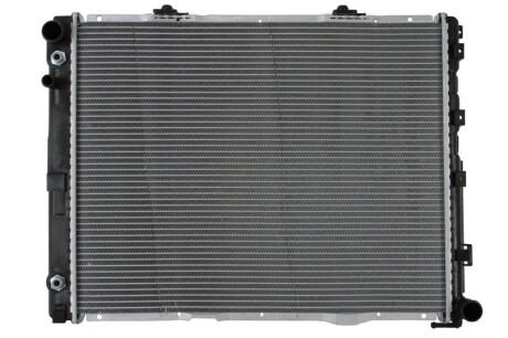 Фото 2 - Радиатор охлаждения двигателя NISSENS 62762A
