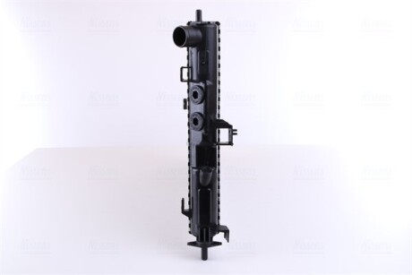 Фото 4 - Радіатор охолодження NISSENS 630121