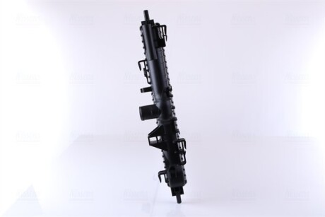 Фото 5 - Радиатор охлаждения двигателя NISSENS 630745