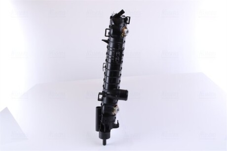 Фото 5 - Радіатор охолодження NISSENS 630768