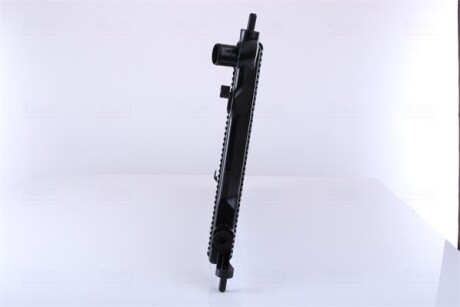 Фото 7 - Радиатор охлаждения двигателя NISSENS 63252A