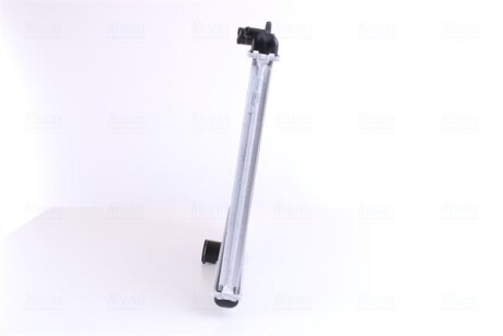 Фото 4 - Радиатор охлаждения двигателя NISSENS 63621A