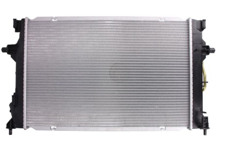 Фото 2 - Радиатор охлаждения двигателя NISSENS 636727