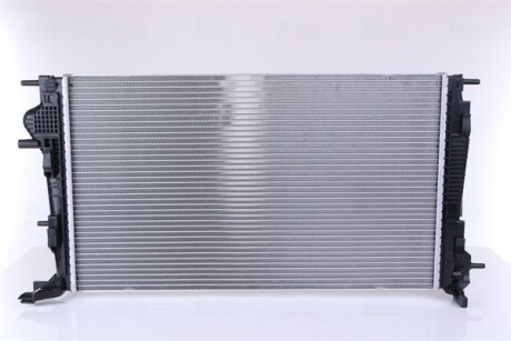 Фото 5 - Радіатор охолодження NISSENS 637617