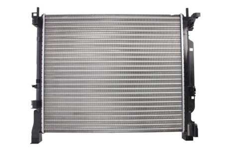 Фото 2 - Радиатор охлаждения двигателя NISSENS 637623
