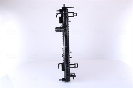 Фото 4 - Радіатор охолодження NISSENS 637664