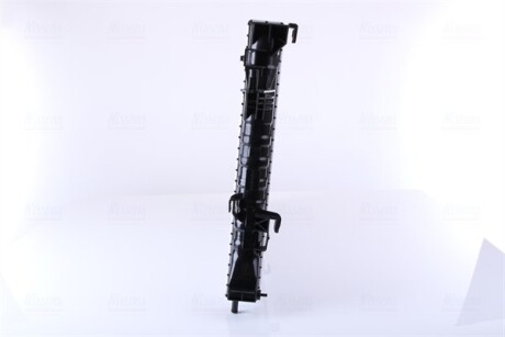 Фото 4 - Радиатор охлаждения двигателя NISSENS 63771